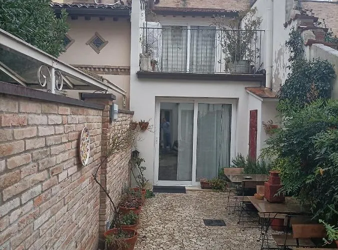 Oda ve Kahvaltı Il Cerchio